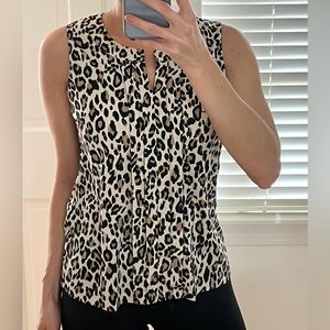Banana Republic sleeveless leopard blouse - S